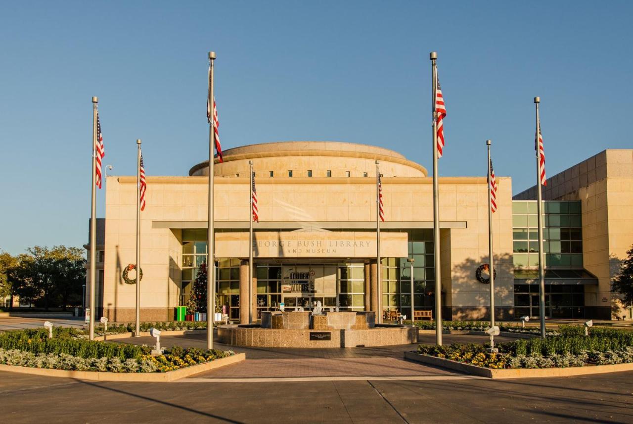 Holiday Inn & Suites College Station-Aggieland By Ihg Extérieur photo